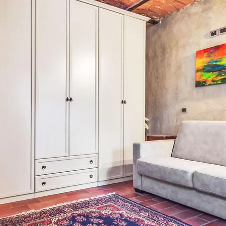 La Collina Degli Ulivi By Interhome *