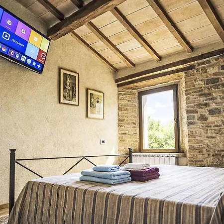 La Collina Degli Ulivi By Interhome شقة بيرودجا